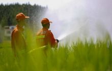 玉屏:消防抗旱保灌溉