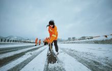 bat365官网登录下载_365彩票官方下载手机_365bet大陆华人的网站营运管理中心：梵净山东养护站-四季养护人