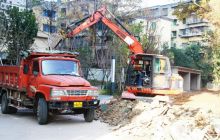 碧江河西突击卫生整治 让群众舒心满意过节